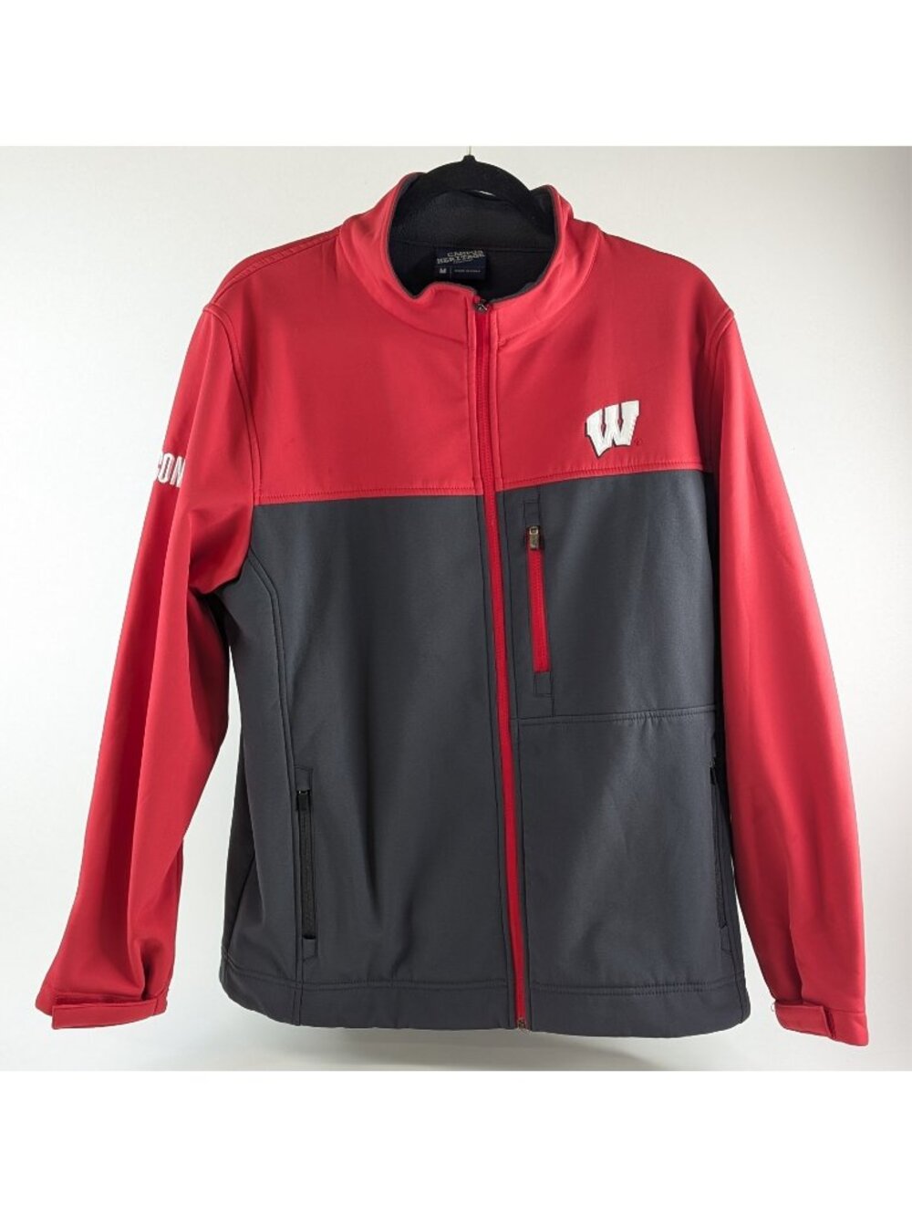 Wisconsin Badgers Campus Heritage Men’s MEDIUM Soft Shell Full Zip Jacket Coat